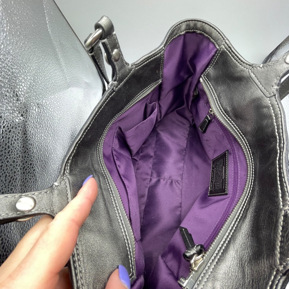 Coach Hampton Leather Shoulder Bag with Matching Zipper Pouch and Wallet - Picture 10 of 15